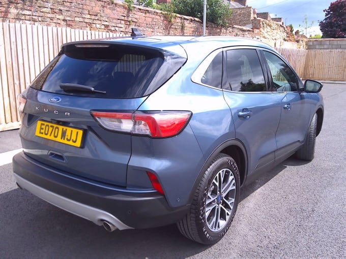 2025 Ford Kuga