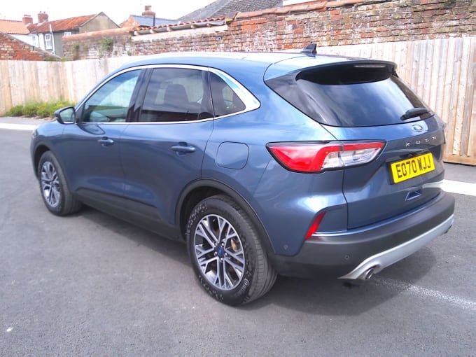 2025 Ford Kuga
