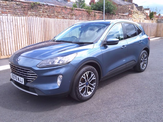2025 Ford Kuga
