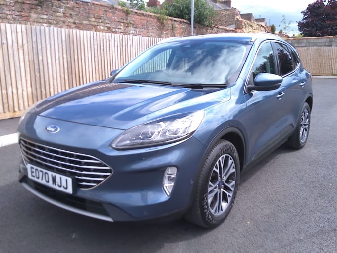 2025 Ford Kuga