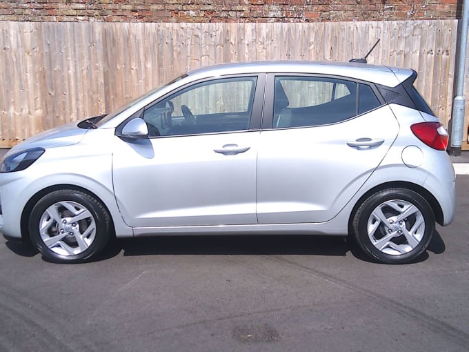 2025 Hyundai I10