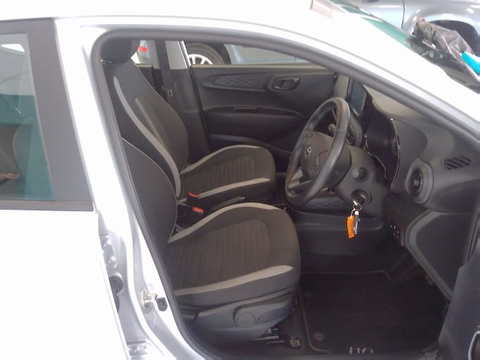 2025 Hyundai I10