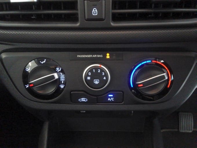 2025 Hyundai I10