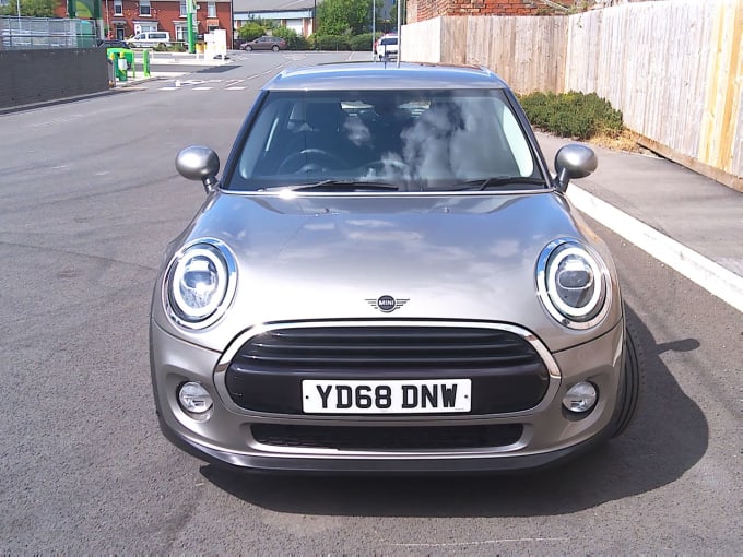 2025 Mini Hatch
