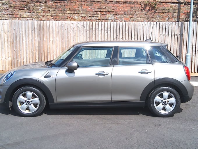 2025 Mini Hatch