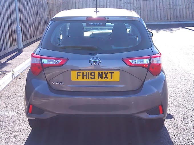 2025 Toyota Yaris