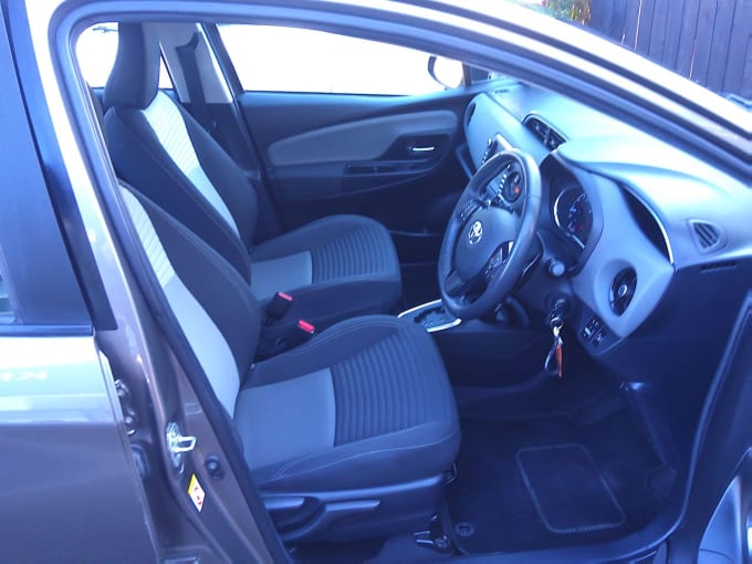 2025 Toyota Yaris