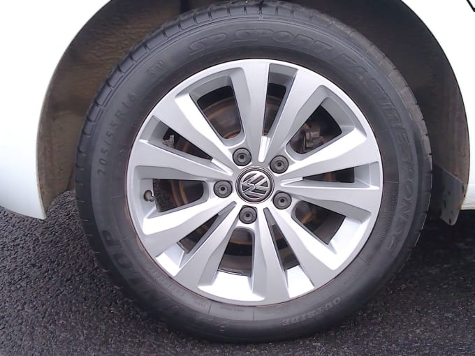 2014 Volkswagen Golf