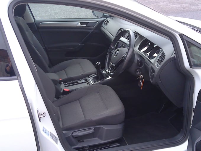 2014 Volkswagen Golf