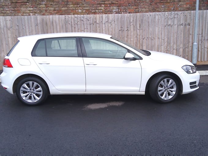 2014 Volkswagen Golf