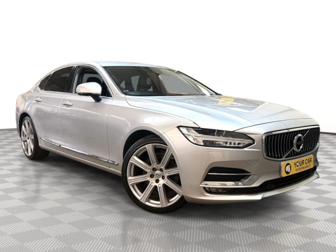2017 Volvo S90