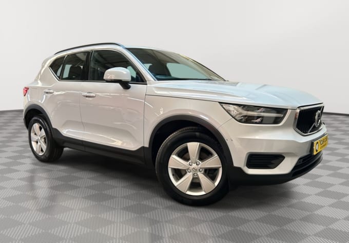 2024 Volvo Xc40