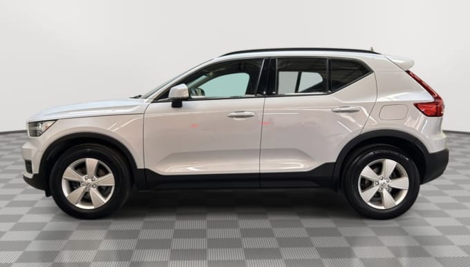 2024 Volvo Xc40