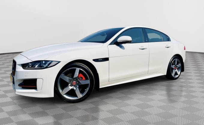 2024 Jaguar Xe