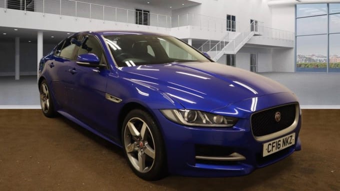 2024 Jaguar Xe