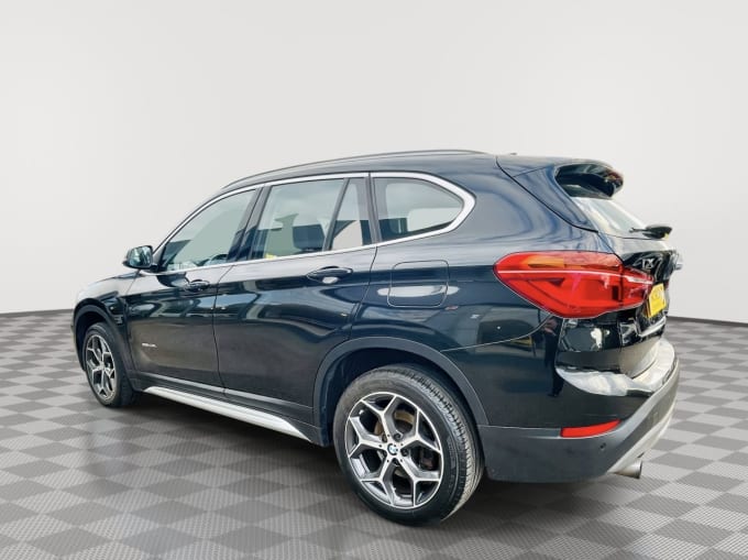 2024 BMW X1