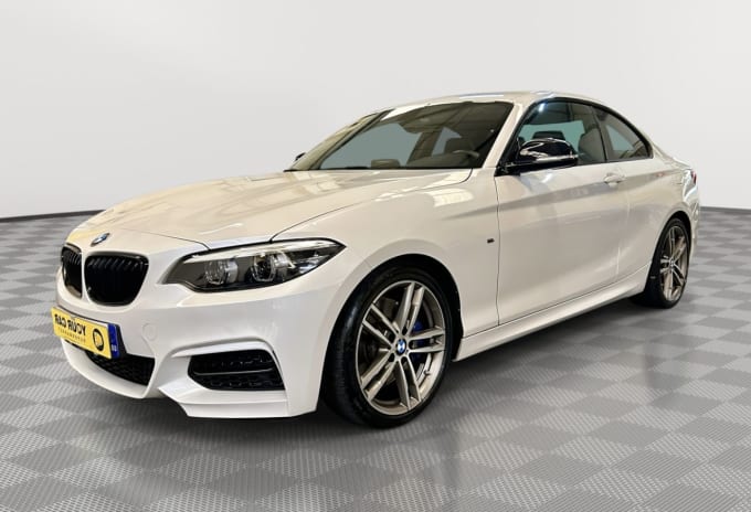 2025 BMW M240i