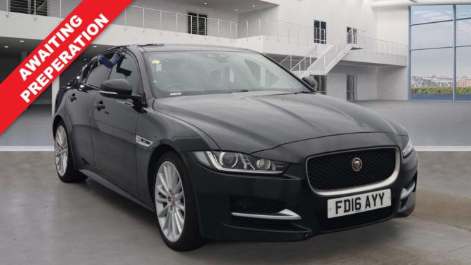 2024 Jaguar Xe