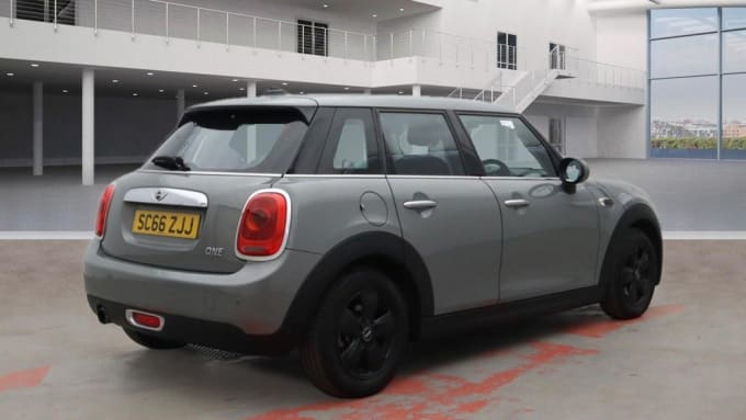 2024 Mini Hatch