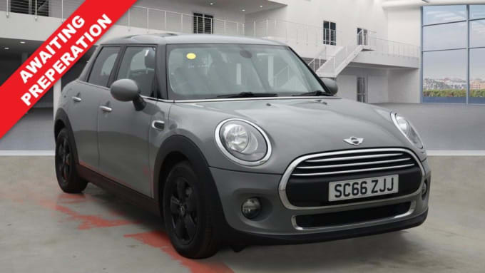 2024 Mini Hatch