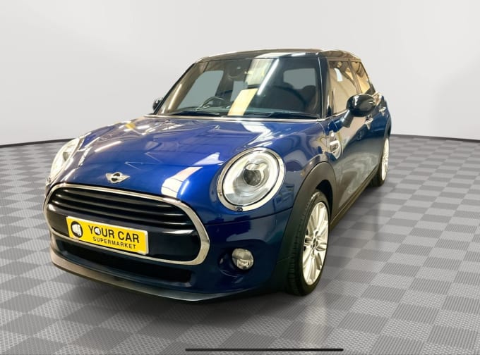 2025 Mini Hatch