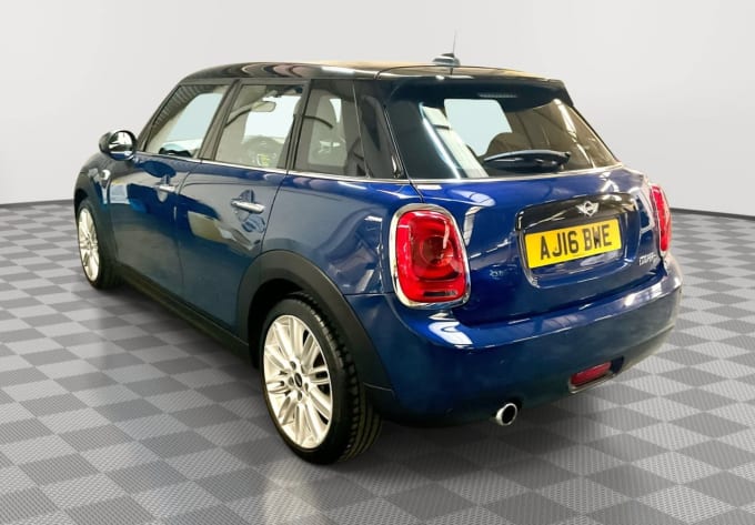 2025 Mini Hatch