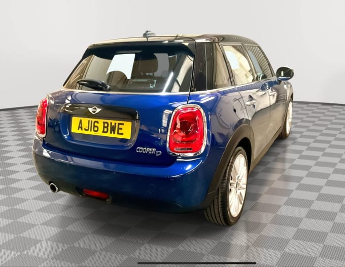 2025 Mini Hatch