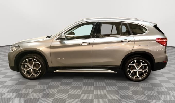 2025 BMW X1