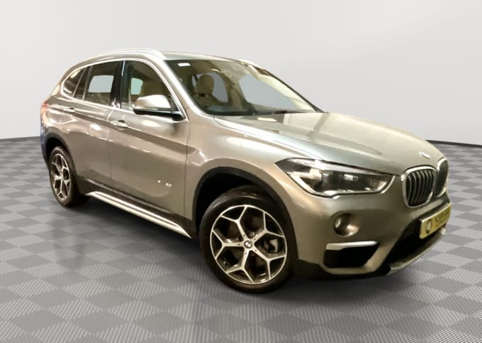 2025 BMW X1