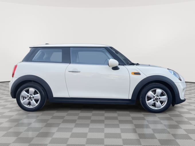 2025 Mini Hatch