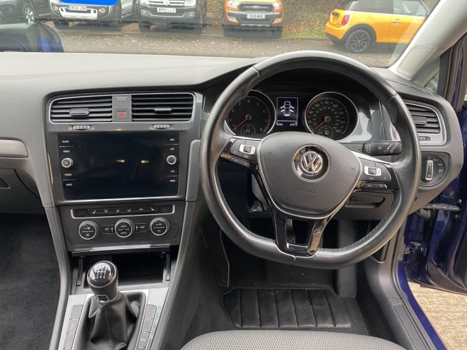 2025 Volkswagen Golf