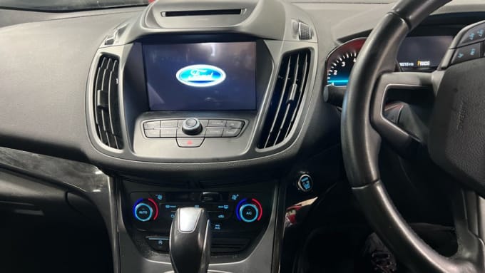 2025 Ford Kuga