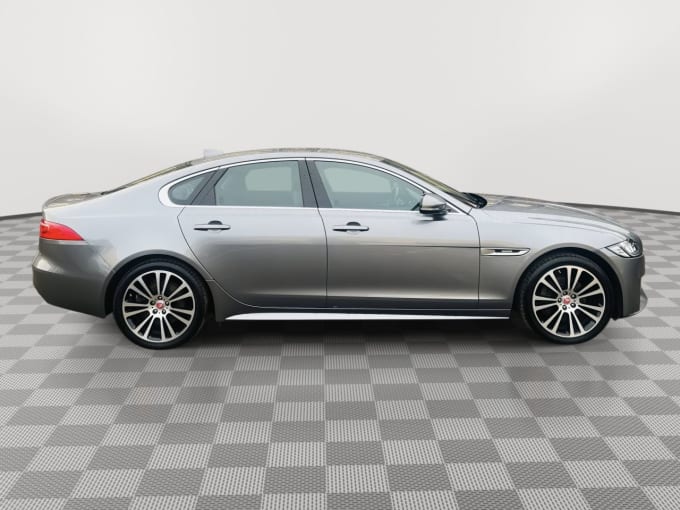 2025 Jaguar Xf