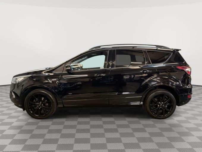 2025 Ford Kuga