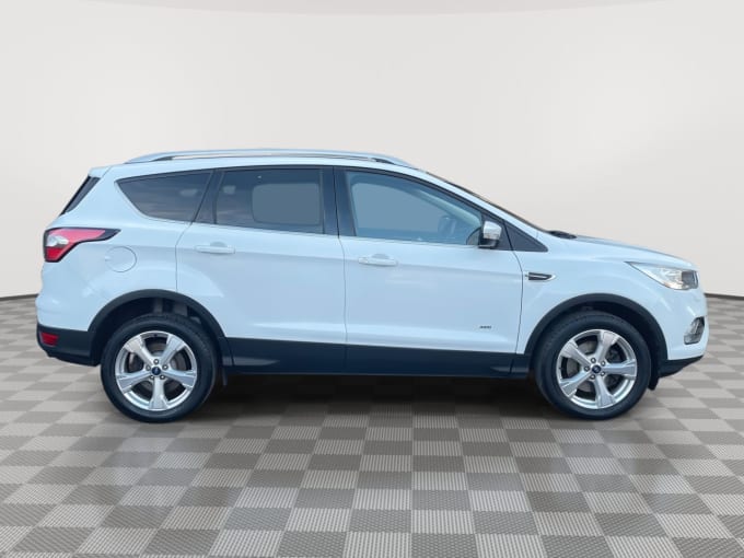 2025 Ford Kuga