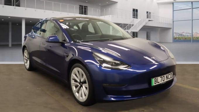 2025 Tesla Model 3