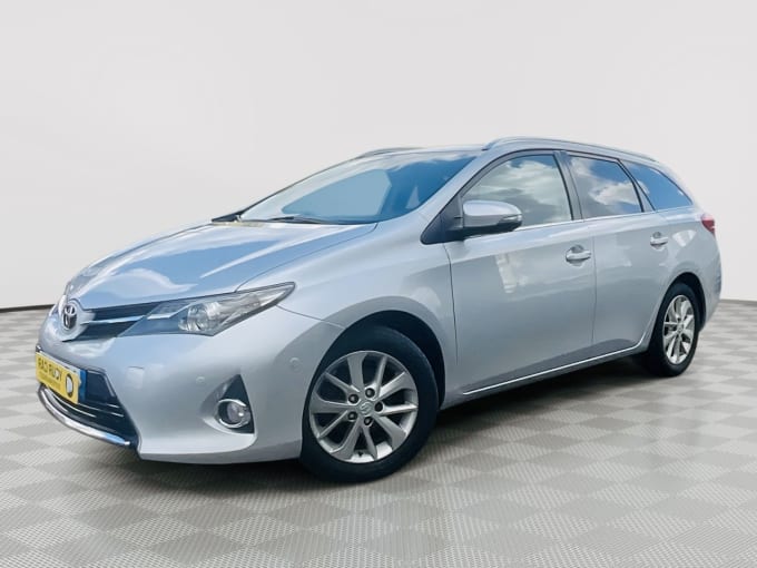 2013 Toyota Auris