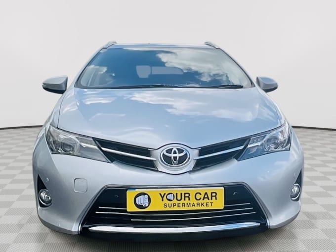 2013 Toyota Auris