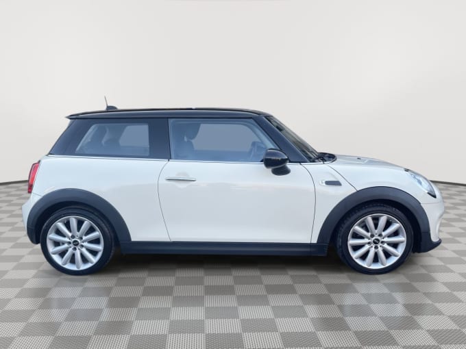 2025 Mini Hatch