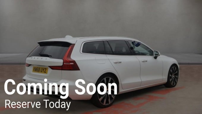 2025 Volvo V60