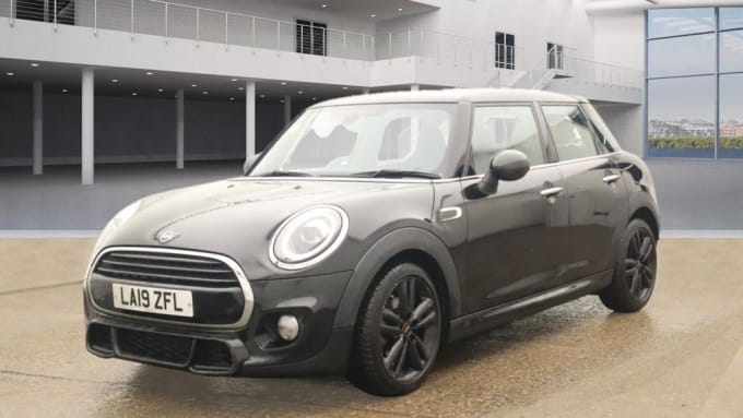 2025 Mini Hatch