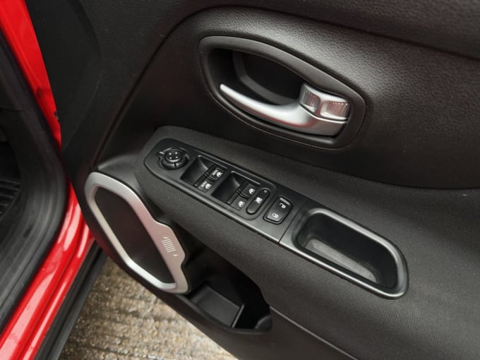 2025 Jeep Renegade