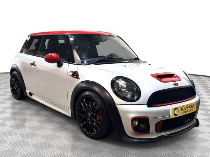 2025 Mini Hatch