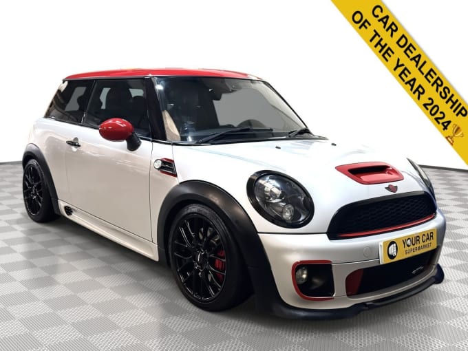 2025 Mini Hatch