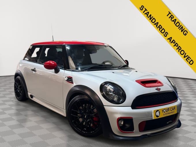 2025 Mini Hatch