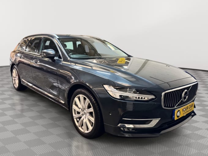 2025 Volvo V90