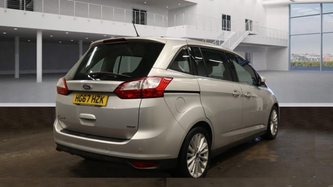 2025 Ford Grand C-max