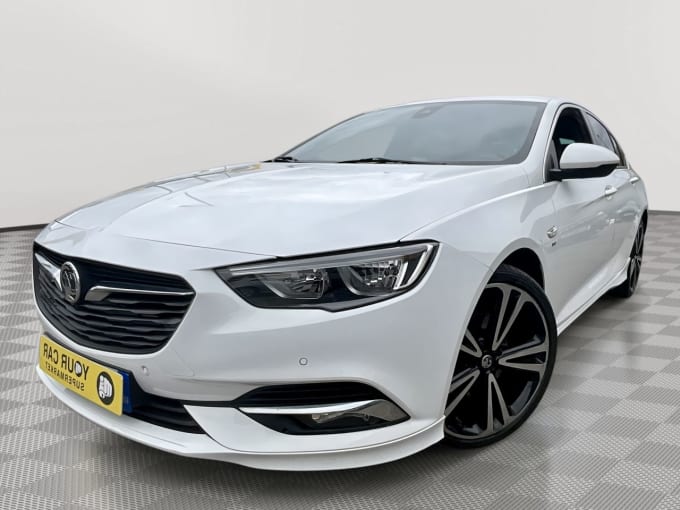 2025 Vauxhall Insignia