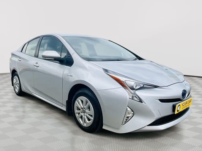 2025 Toyota Prius