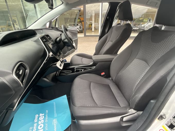 2025 Toyota Prius